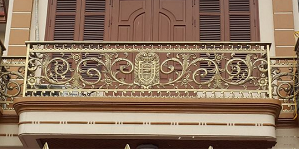 Mẫu lan can nhôm đúc đẹp