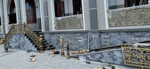 Mẫu lan can nhôm đúc đẹp