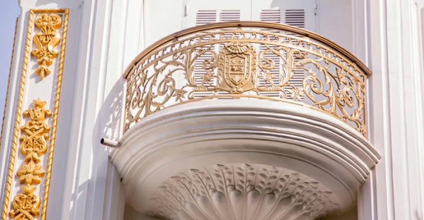 Mẫu lan can nhôm đúc đẹp