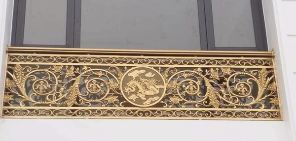 Mẫu lan can nhôm đúc đẹp