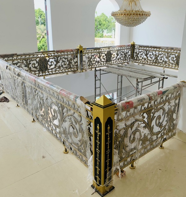 Mẫu lan can nhôm đúc đẹp