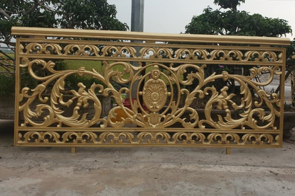 Mẫu lan can nhôm đúc đẹp