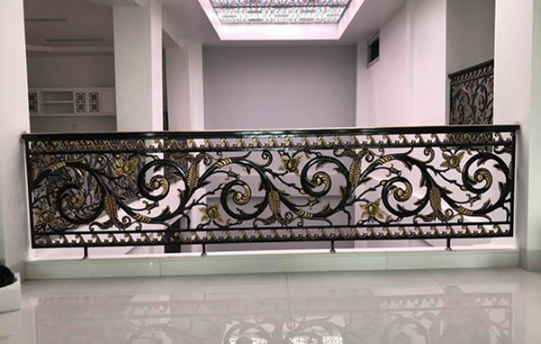 Mẫu lan can nhôm đúc đẹp