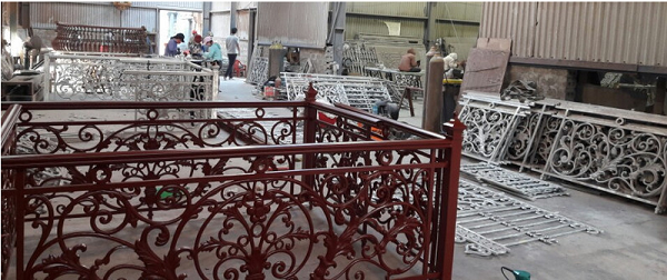 Mẫu lan can nhôm đúc đẹp