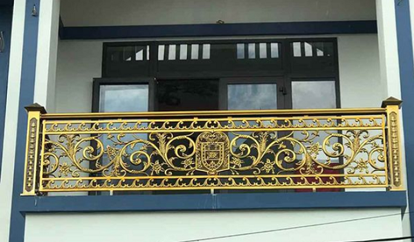 Mẫu lan can nhôm đúc đẹp