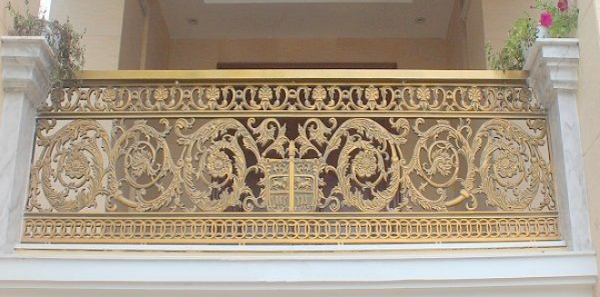 Mẫu lan can nhôm đúc đẹp