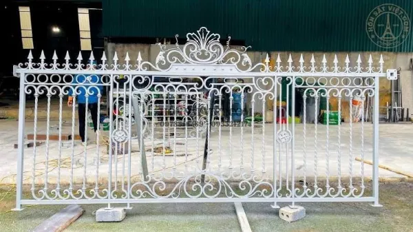 Tường rào sắt đẹp